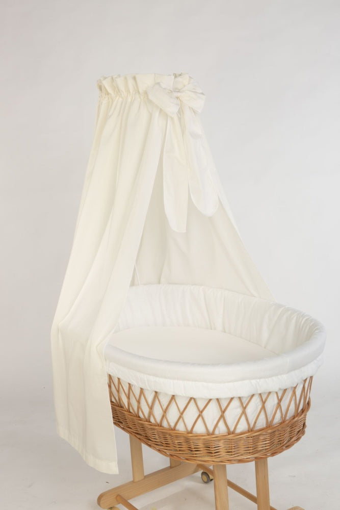 Natural rattan Stubenwagen maxi with white padded interior and flowing white canopy curtain. - Mionido - Stubenwagen Maxi (natur)