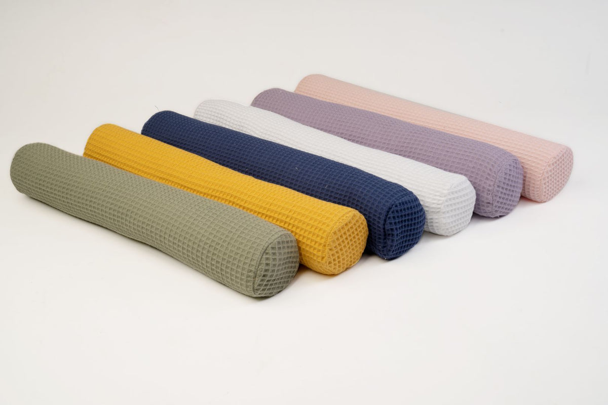 Babyroll Kuschelrolle in Grün (Waffelpiqué) - MIONIDO
